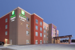 Holiday Inn Express & Suites - Goodland I-70, an IHG Hotel